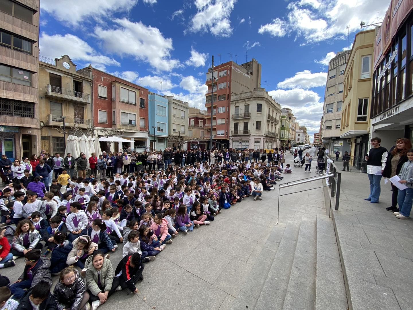 Así celebran el 8M las principales ciudades de la Ribera