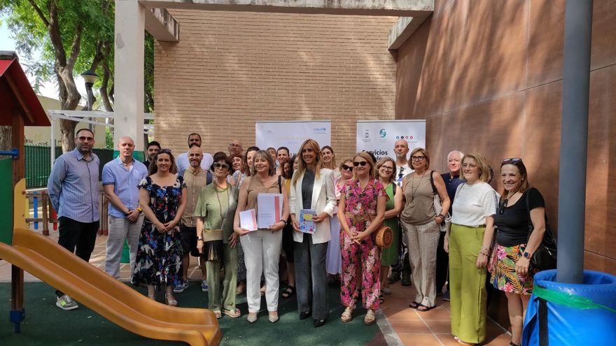 Las escuelas de verano para menores vulnerables en Murcia incluirán 165 plazas para niños con discapacidad