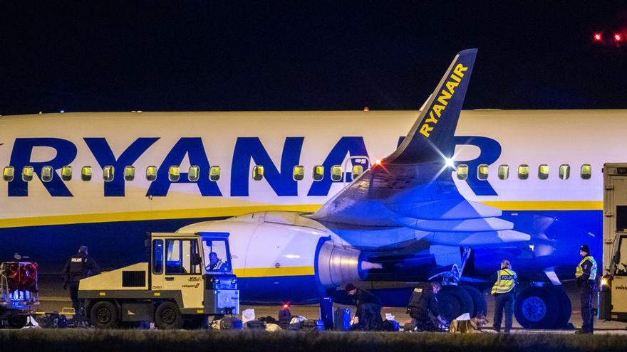 Ryanair volverá a volar desde Asturias 9 años después: estas serán sus rutas
