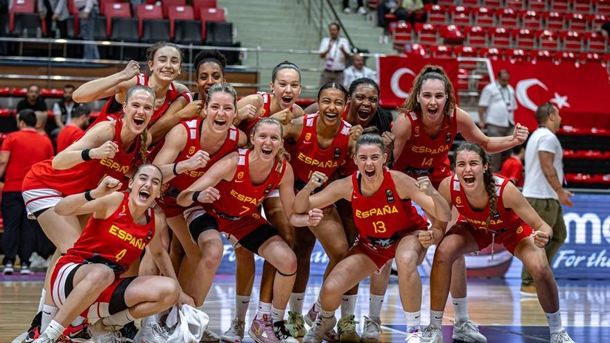 Las aragonesas Termis y Mata pelearán por las medallas con la selección sub-18