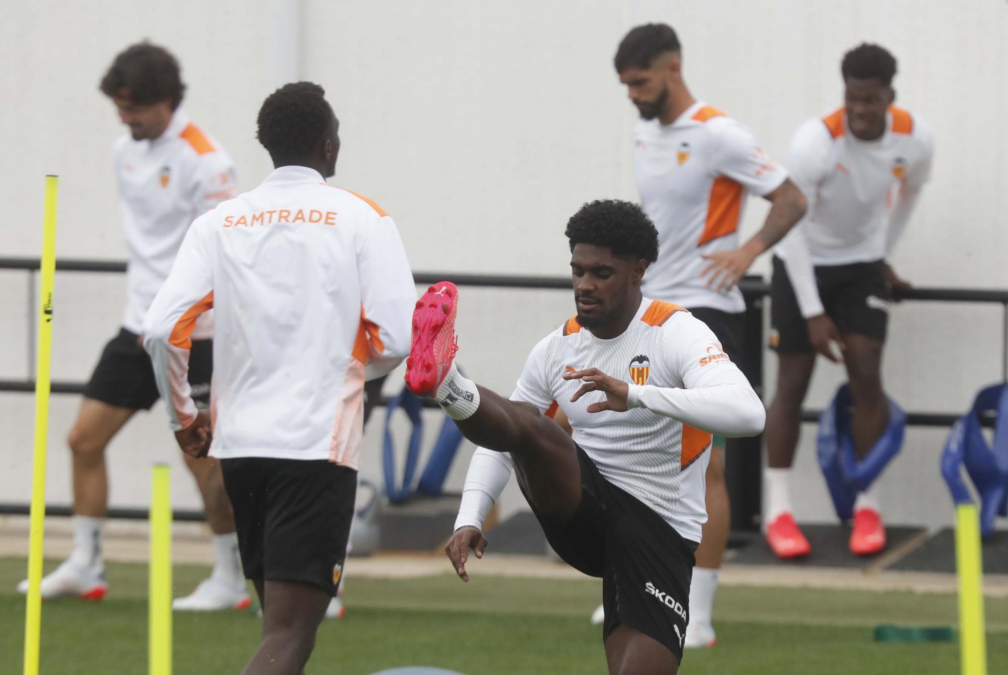 Entrenamiento del Valencia antes del encuentro frente al Mallorca