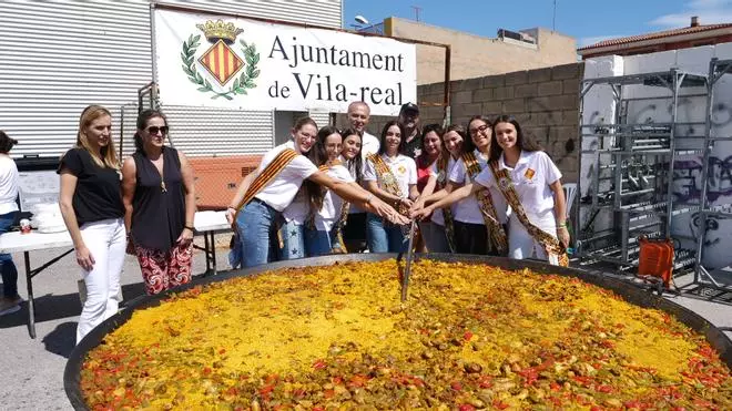 Fotogalería I Las imágenes de la fiesta de la tercera edad y la paella de las fiestas de Vila-real