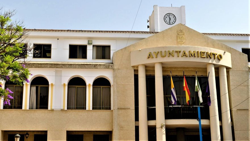 Rincón actualiza el proceso de ayuda a las víctimas de violencia de género.