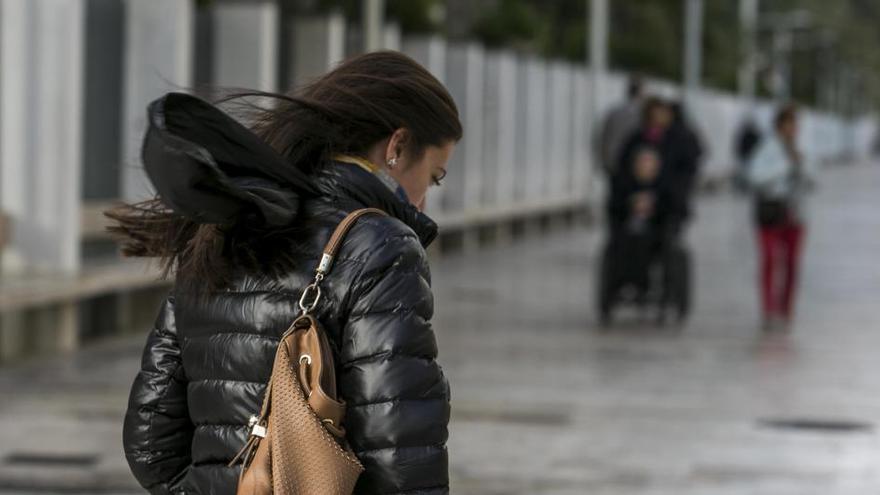 El tiempo en Alicante: Fin de semana inestable e incluso riesgo de nieve el domingo en Aitana y Mariola