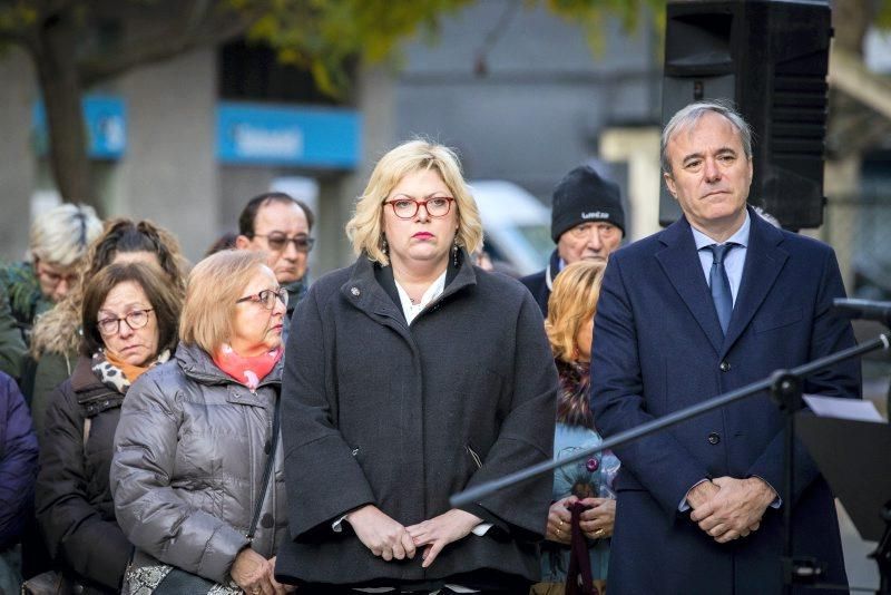 Homenaje a las víctimas de la casa cuartel de Zaragoza