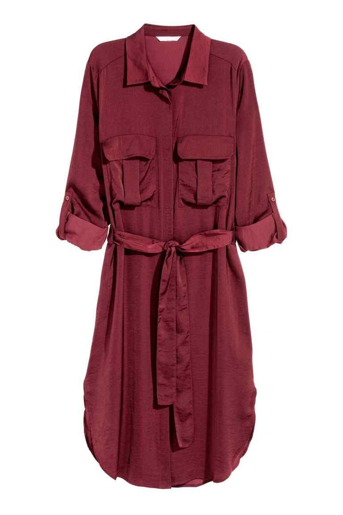 Vestido camisero de satén de H&M (Precio:14.99 euros)