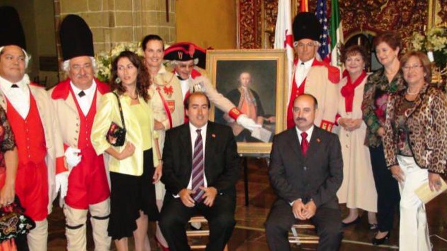 El alcalde de MAcharaviaya, Antonio Campos, en una fotografía de archivo de su encuentro en México con la agrupación.