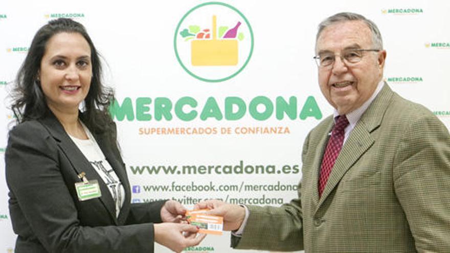 Mercadona dona más de 3.800 kg de alimentos a Cáritas en Castelló