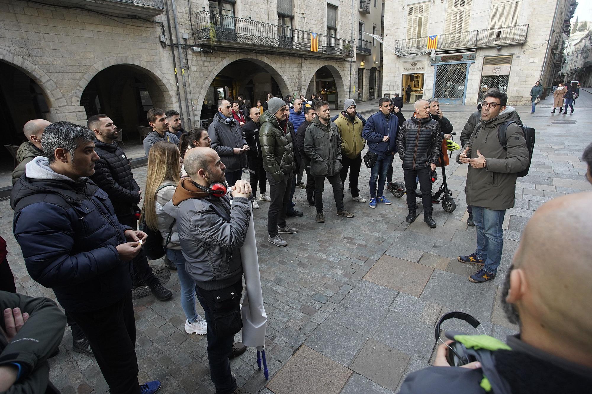 La Policia Municipal es torna a manifestar abans del ple de Girona