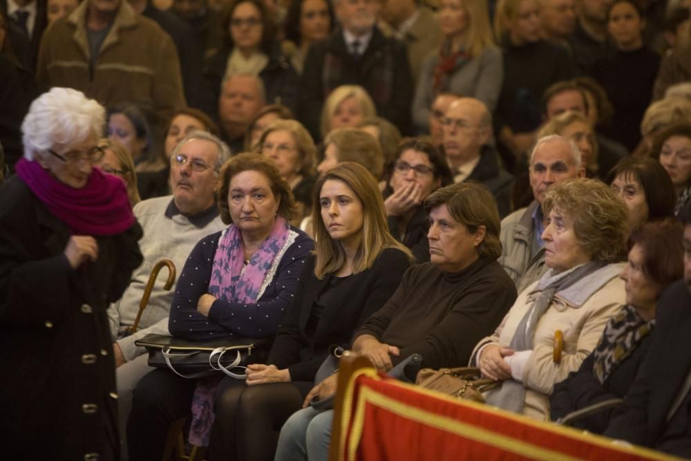 La Catedral de Valencia se llena para despedir a Rita Barberá.