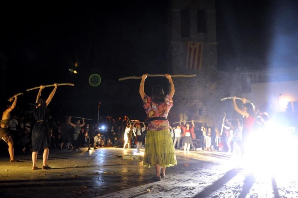 Les imatges de la revetlla de Sant Joan a Artés.