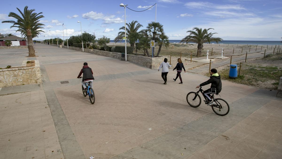 Vista del passeig marítim del Port