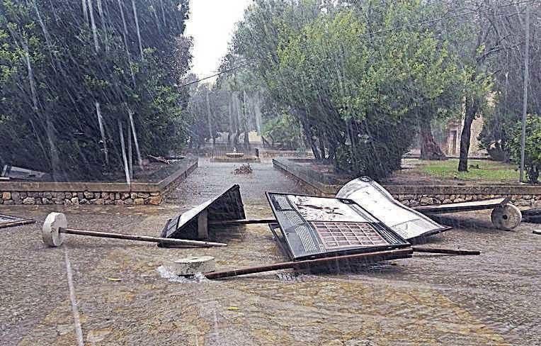 Starke Windböen sorgen für Zwischenfälle