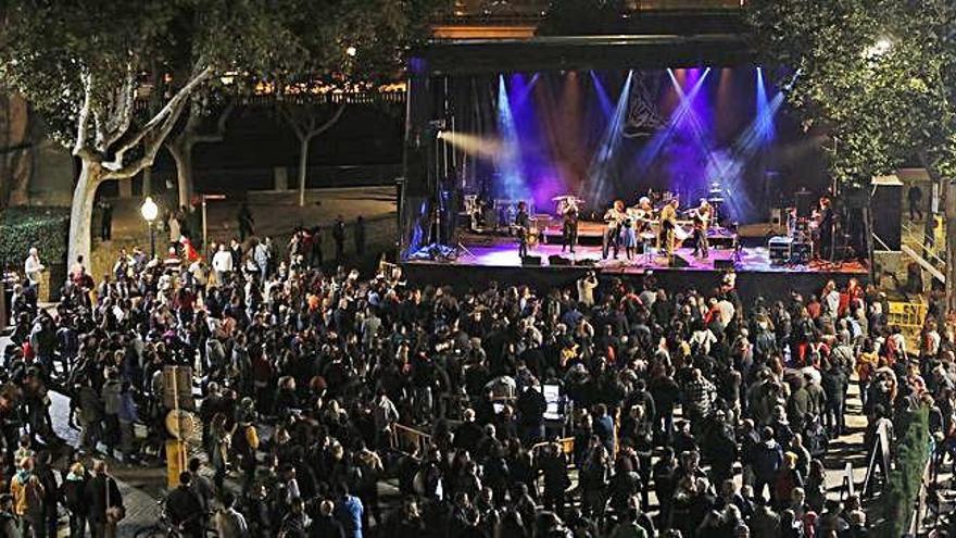 Concert multitudinari a Sant Feliu