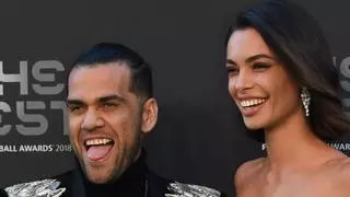 Joana Sanz comparte su primera fotografía con Dani Alves tras salir de prisión