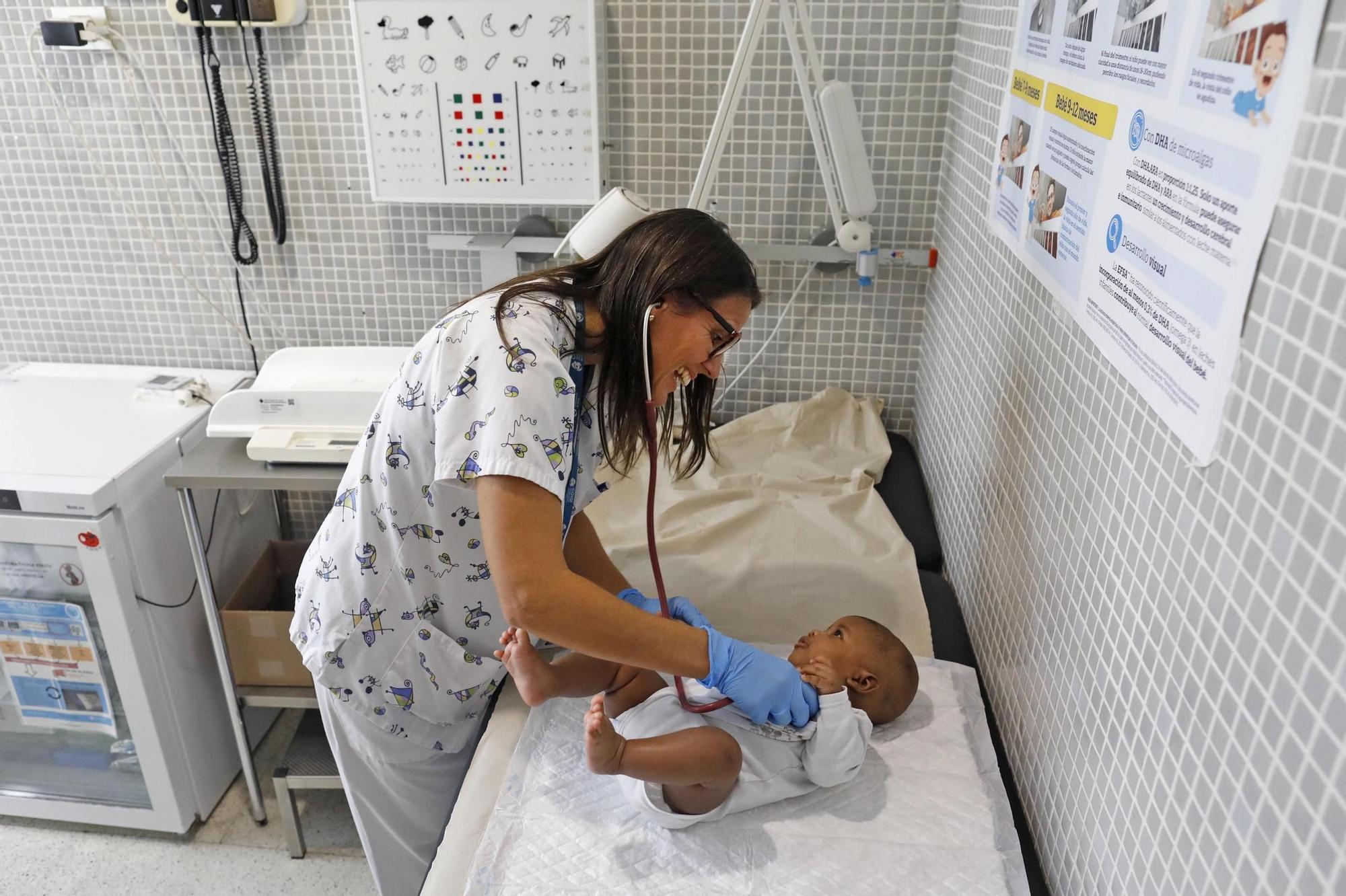 Més de 6.000 nadons gironins rebran la vacuna per evitar la bronquiolitis