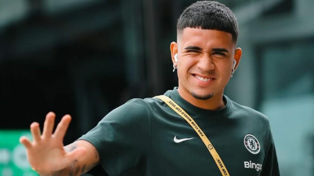 Kendry Páez, con el Chelsea