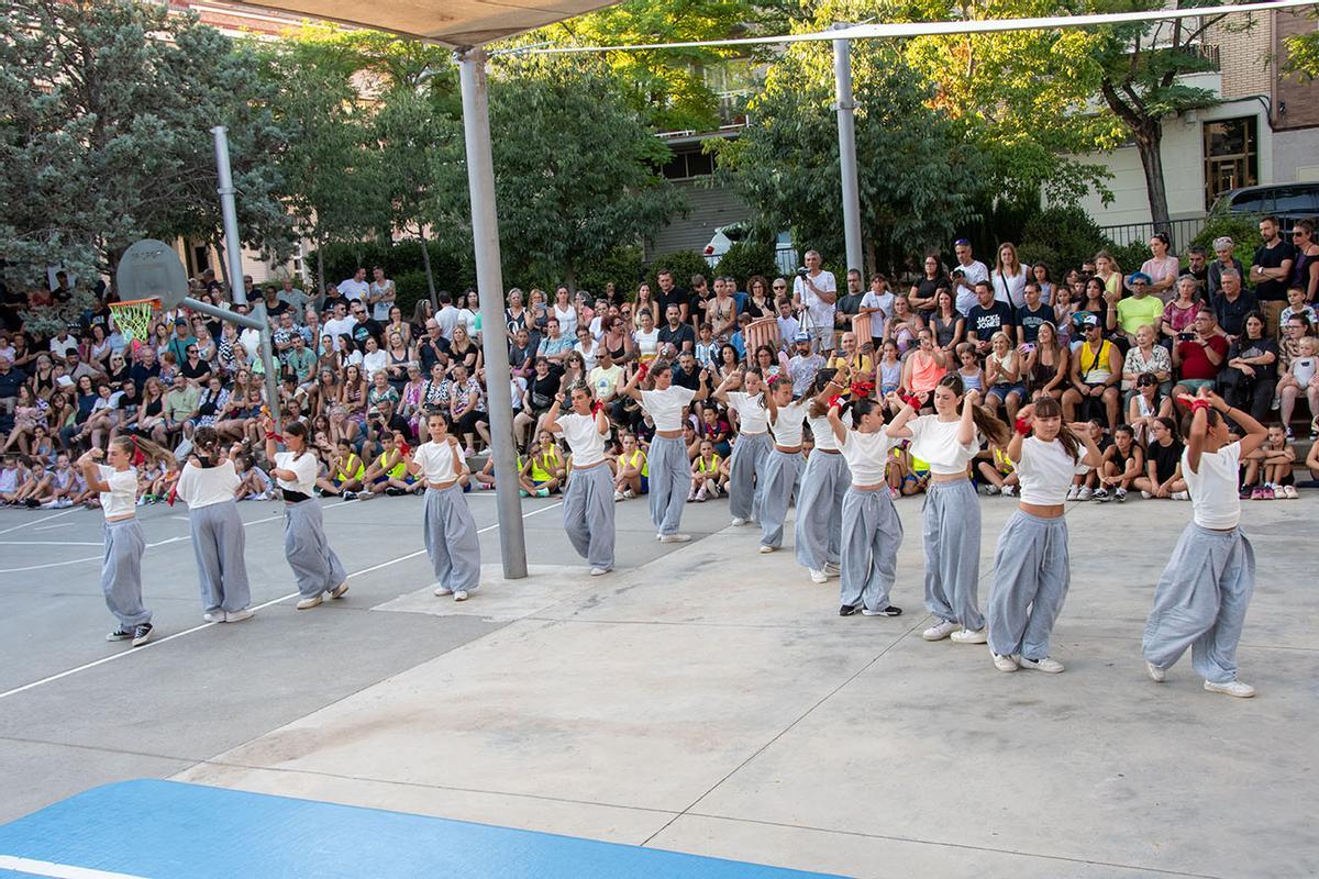 Sant Joan celebra una concorreguda Festa del barri del sector del Llobet