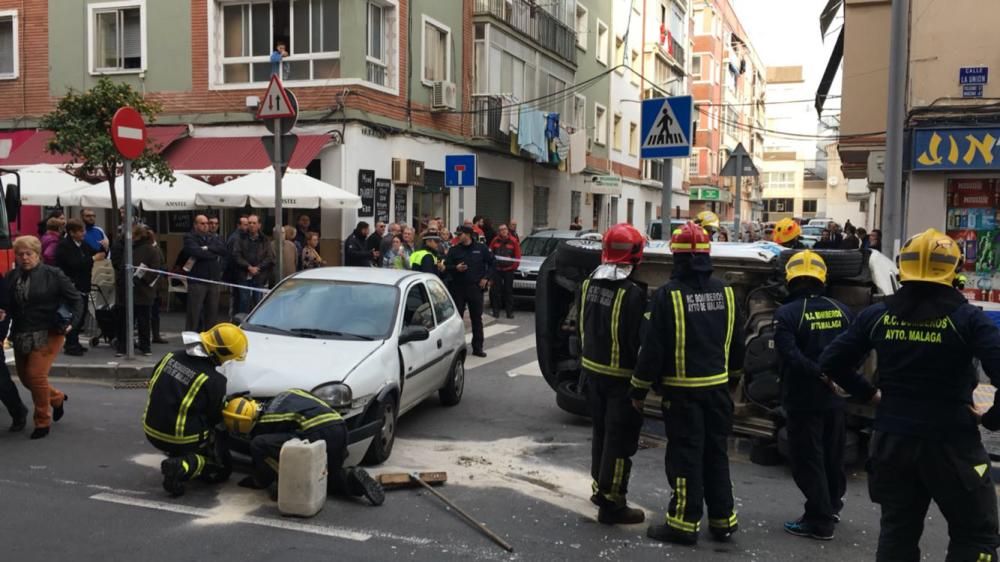 Accidente en la calle La Unión entre dos vehículos