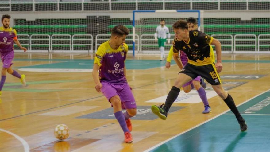 El Cáceres Universidad gana su partido aplazado antes de iniciar la fase de ascenso