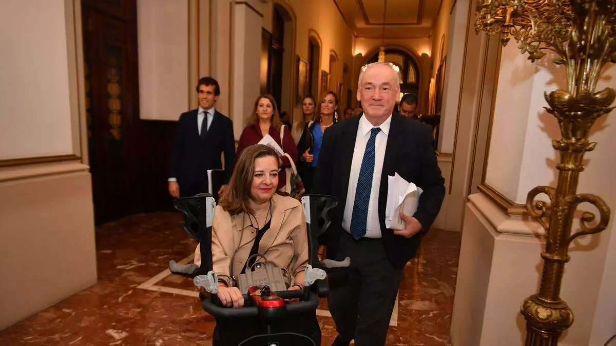 El PP responde a la carta de Inés Rey para negociar el presupuesto de A Coruña: estas son sus condiciones