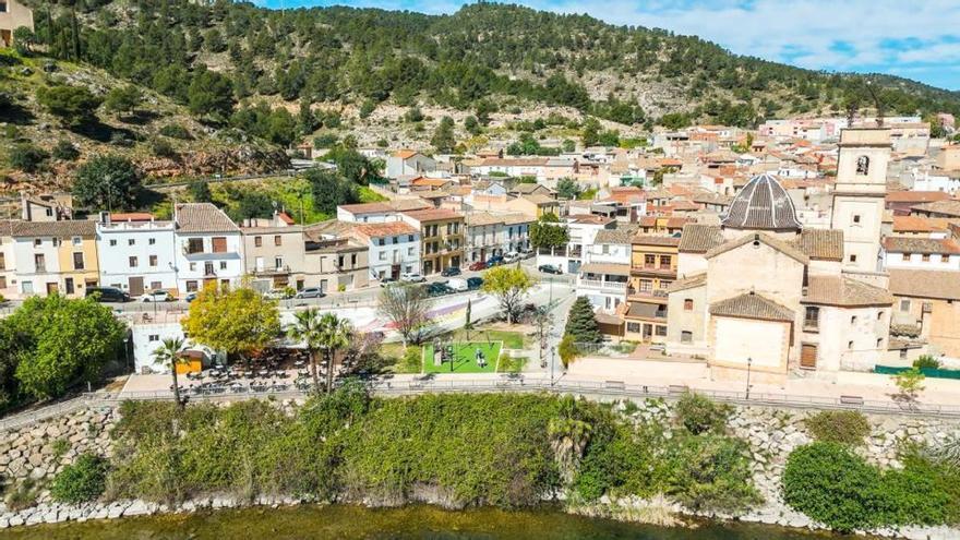 La Ribera cierra su mes de julio más cálido desde 2015 con máximas absolutas y un mar a 29 grados