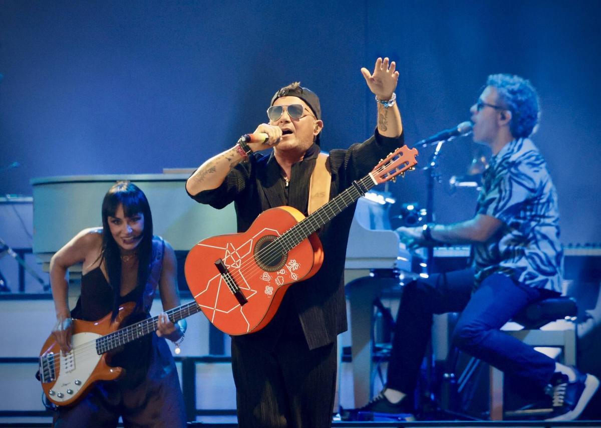 Así fue el concierto de Alejandro Sanz en Gijón