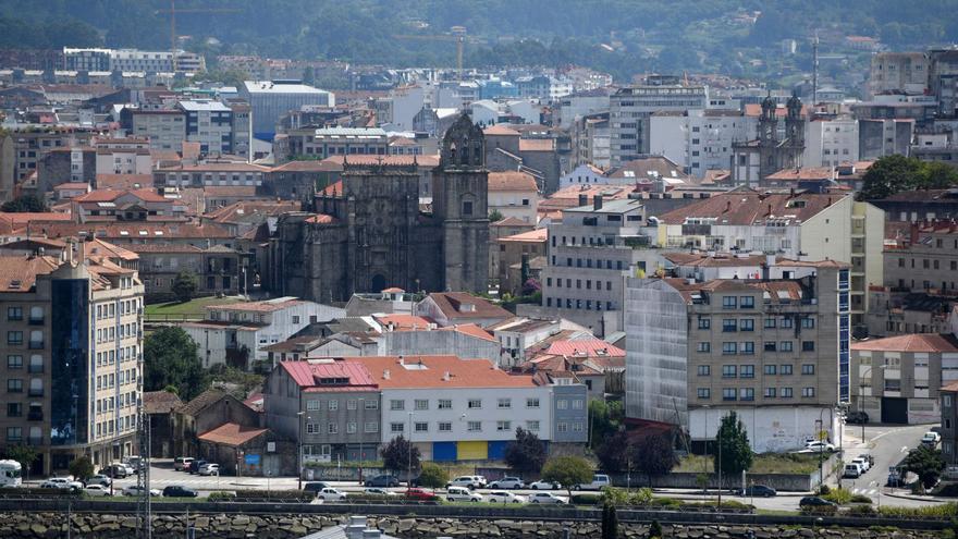 Piden que Estado y Concello frenen la edificación de la última parcela en el tramo final del Lérez