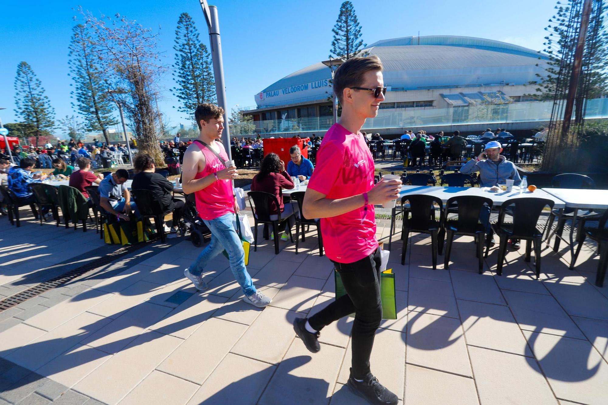 Segundo día de ExpoDeporte del Maratón Valencia Trinidad Alfonso