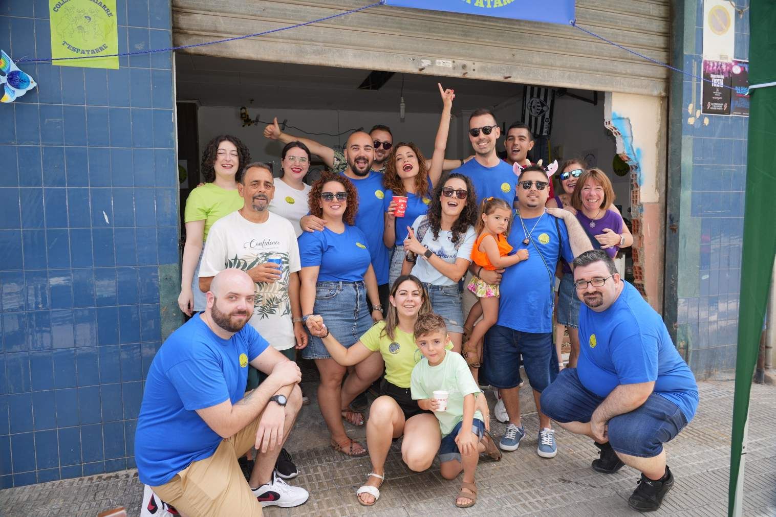 El Grau da inicio a las fiestas de Sant Pere con pólvora, bous y música