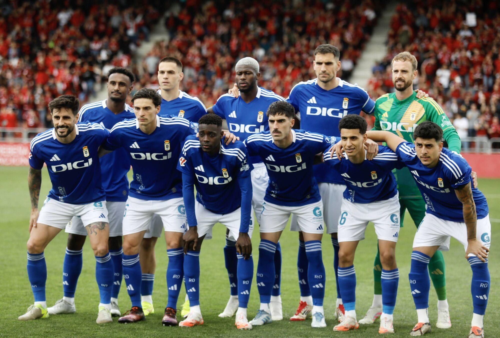 EN IMÁGENES: Ambientazo en el primer partido de la final por el ascenso a Primero entre Mirandés y Real Oviedo