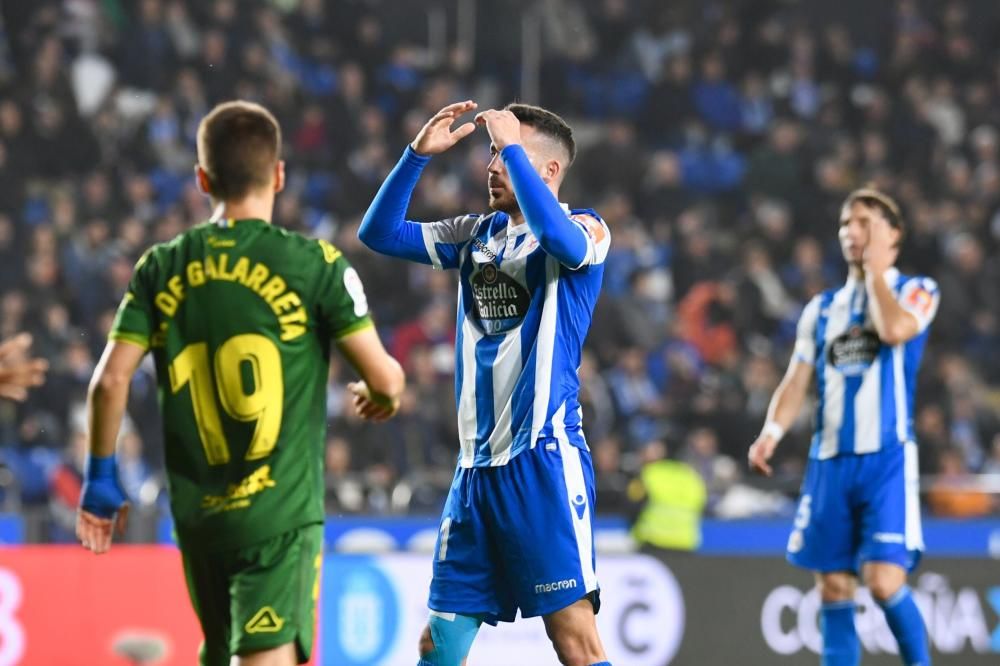 El Dépor cae ante Las Palmas en Riazor