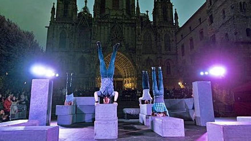 Blocs a Barcelona per al festival Dansa. Quinzena Metropolitana