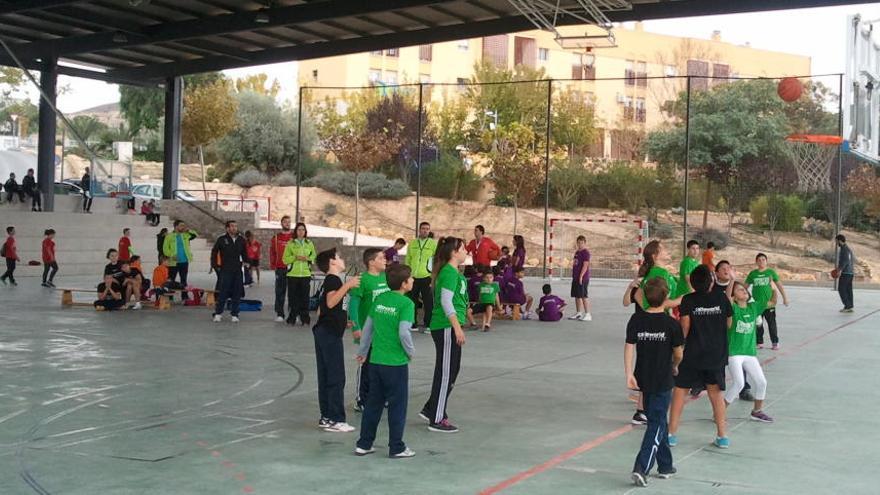 La fiesta del deporte base en Aspe