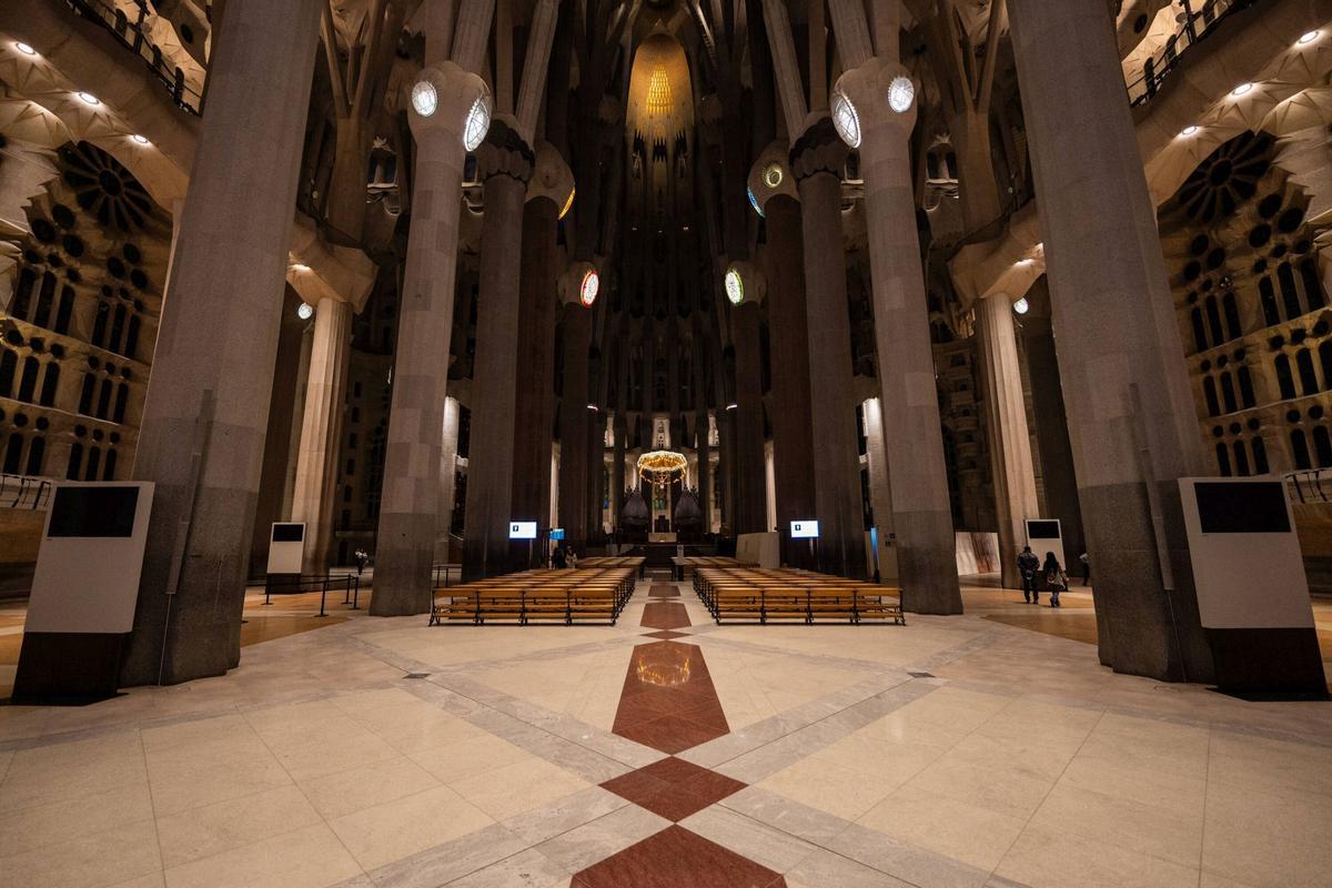 Con motivo de la Diada de Sant Jordi, la dirección del templo sorteó 90 entradas para visitar la Sagrada Família después de que las puertas de acceso se cierren al público.