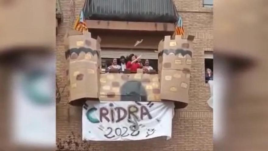 Fotograma del vídeo de la parodia del discurso de Rita Barberá en la Crida de Falles del 2015