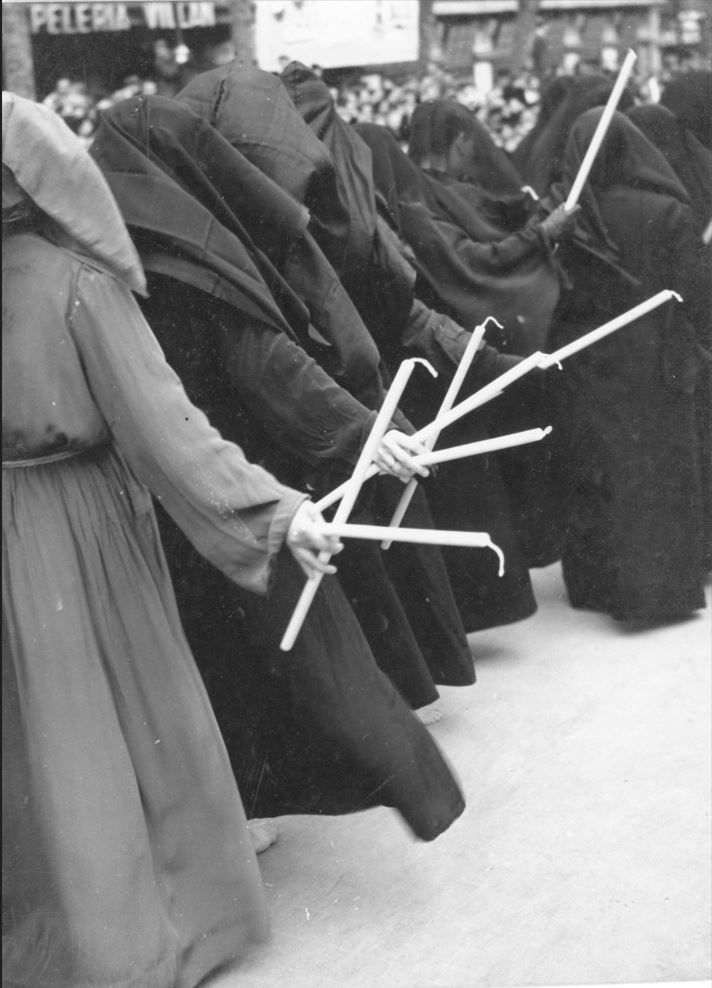 Processó de Setmana Santa. La Rambla de Santa Mònica. Barcelona.