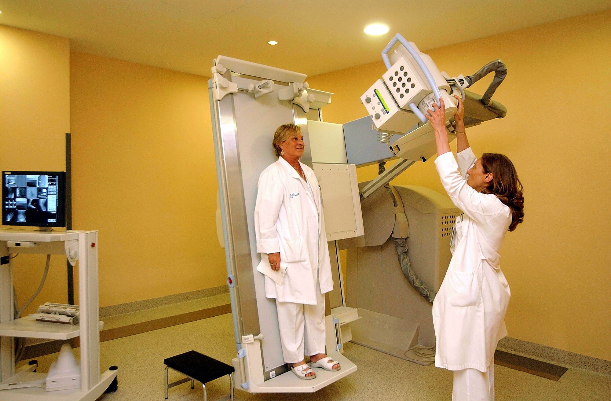 En imágenes | Así es el nuevo telemando radiológico 'de la Nasa' del hospital materno-infantil de Zaragoza