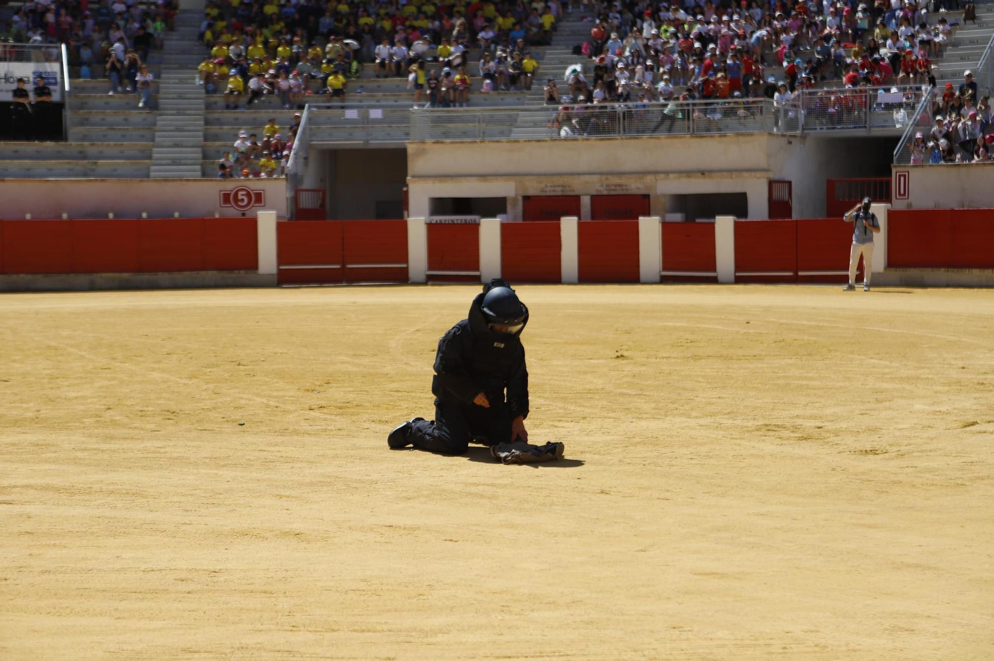 Ehibición policial en Lorca por su 200 aniversario