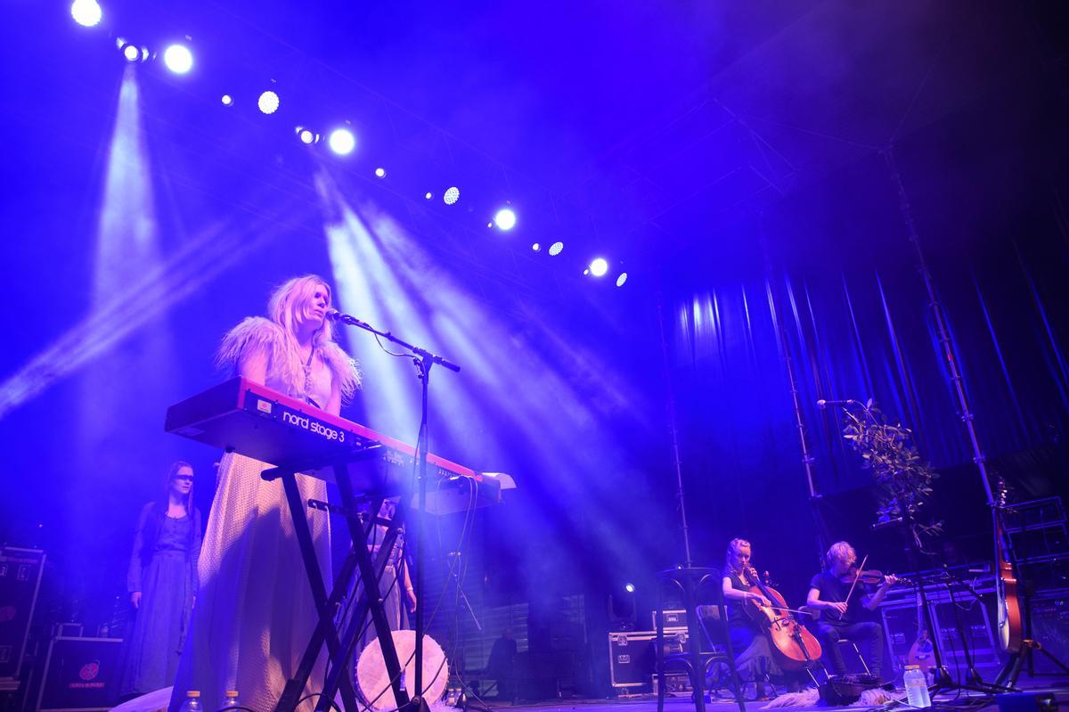 Las imágenes de Rock Imperium: ambiente, recogida de pulseras y primeras actuaciones Las imágenes de Rock Imperium: ambiente, recogida de pulseras y primeras actuaciones