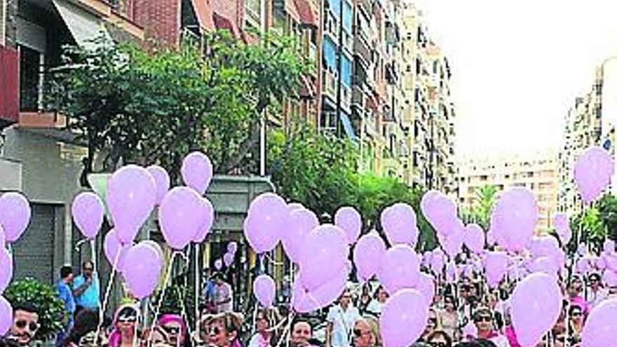 Marea rosa en Sant Joan.