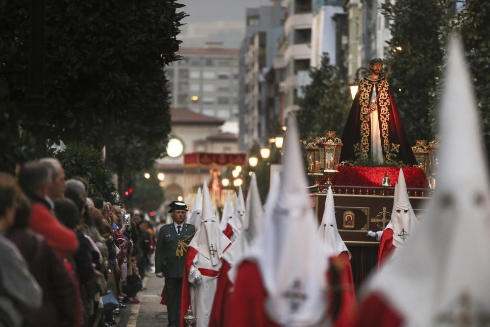 Procesión del Jesús Cautivo en la Semana Santa de Oviedo