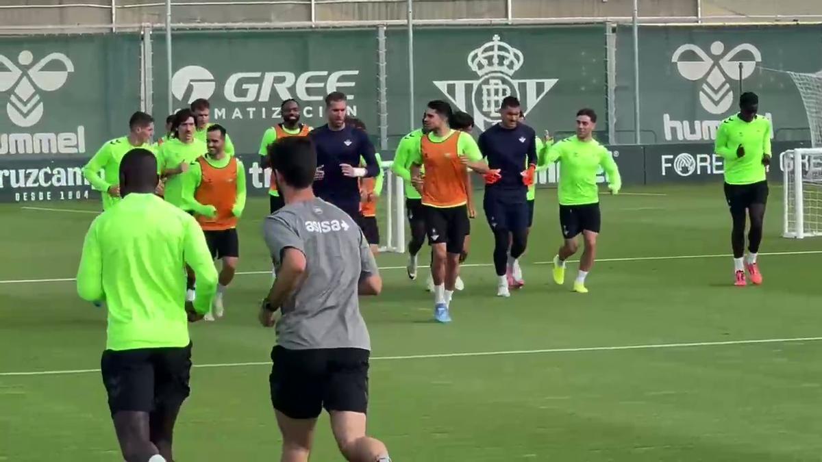 Sabaly entrena al margen en una sesión sin Pellegrini ni los internacionales