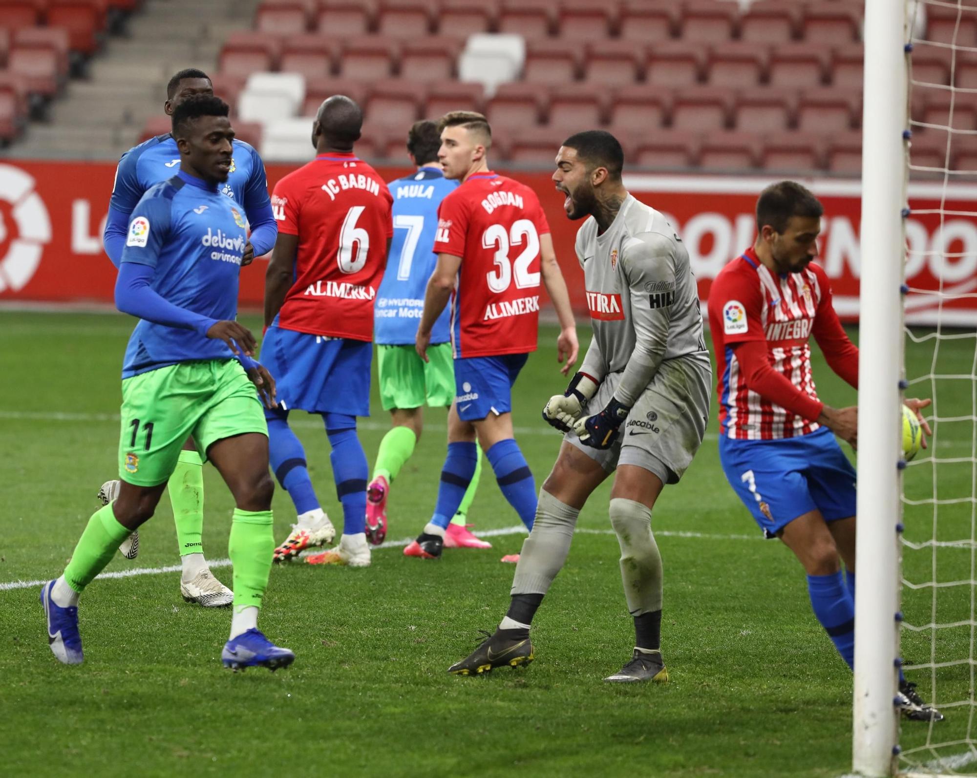 El Sporting-Fuenlabrada, en imágenes