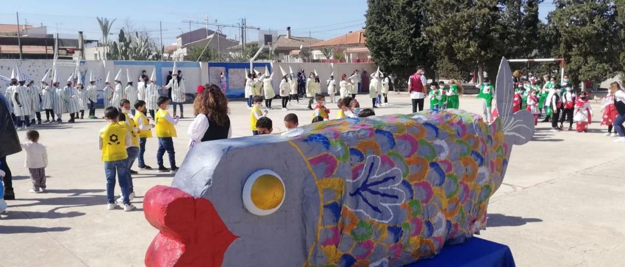 La X Semana Cultural ‘Raíces’ es una de las actividades programadas por el centro para trabajar el hilo conductor ‘La Región de Murcia’ a lo largo del curso.