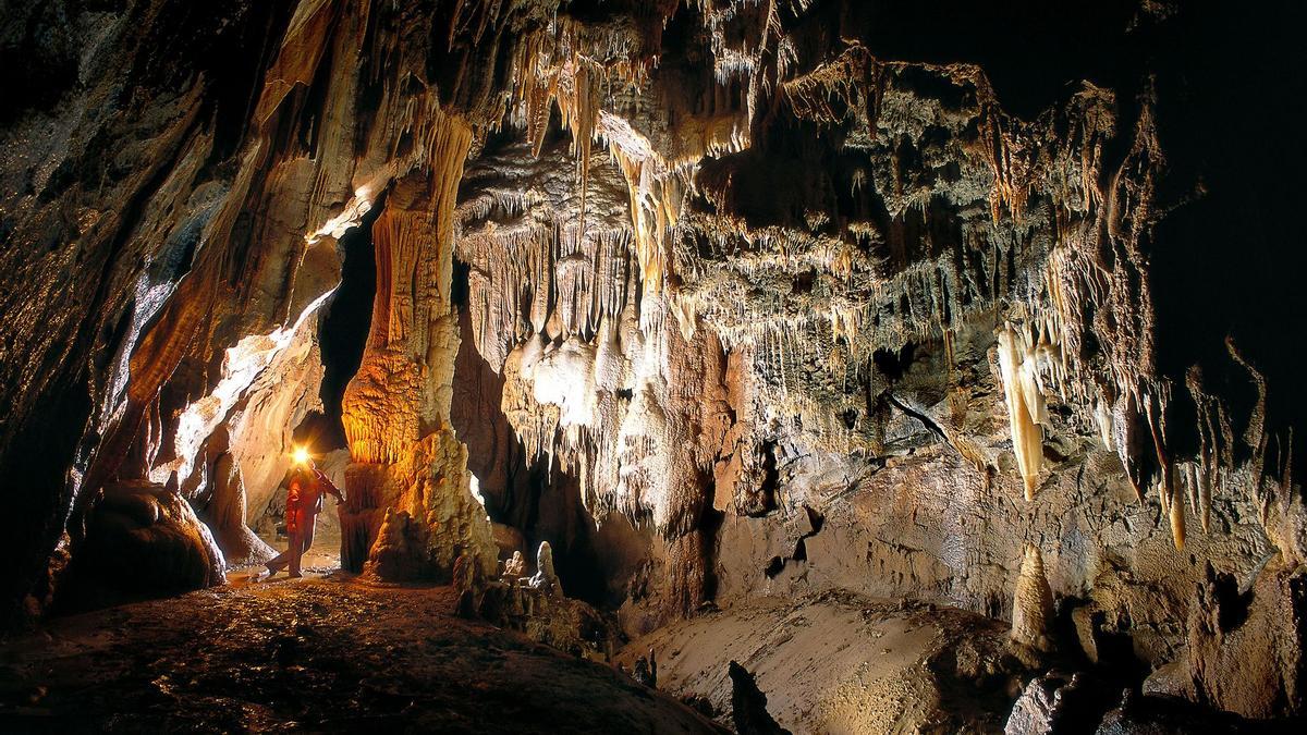 Cueva de Sarma