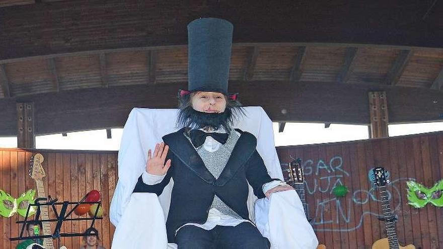 Un pequeño, disfrazado en los carnavales del año pasado. // G.N.