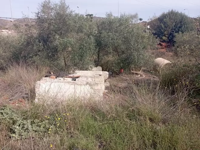 Los pecios de la hiperronda abandonados en La Virreina
