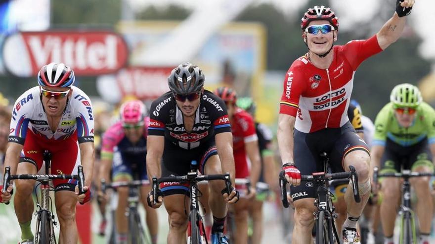 Greipel se anota su tercer triunfo al esprint en el Tour