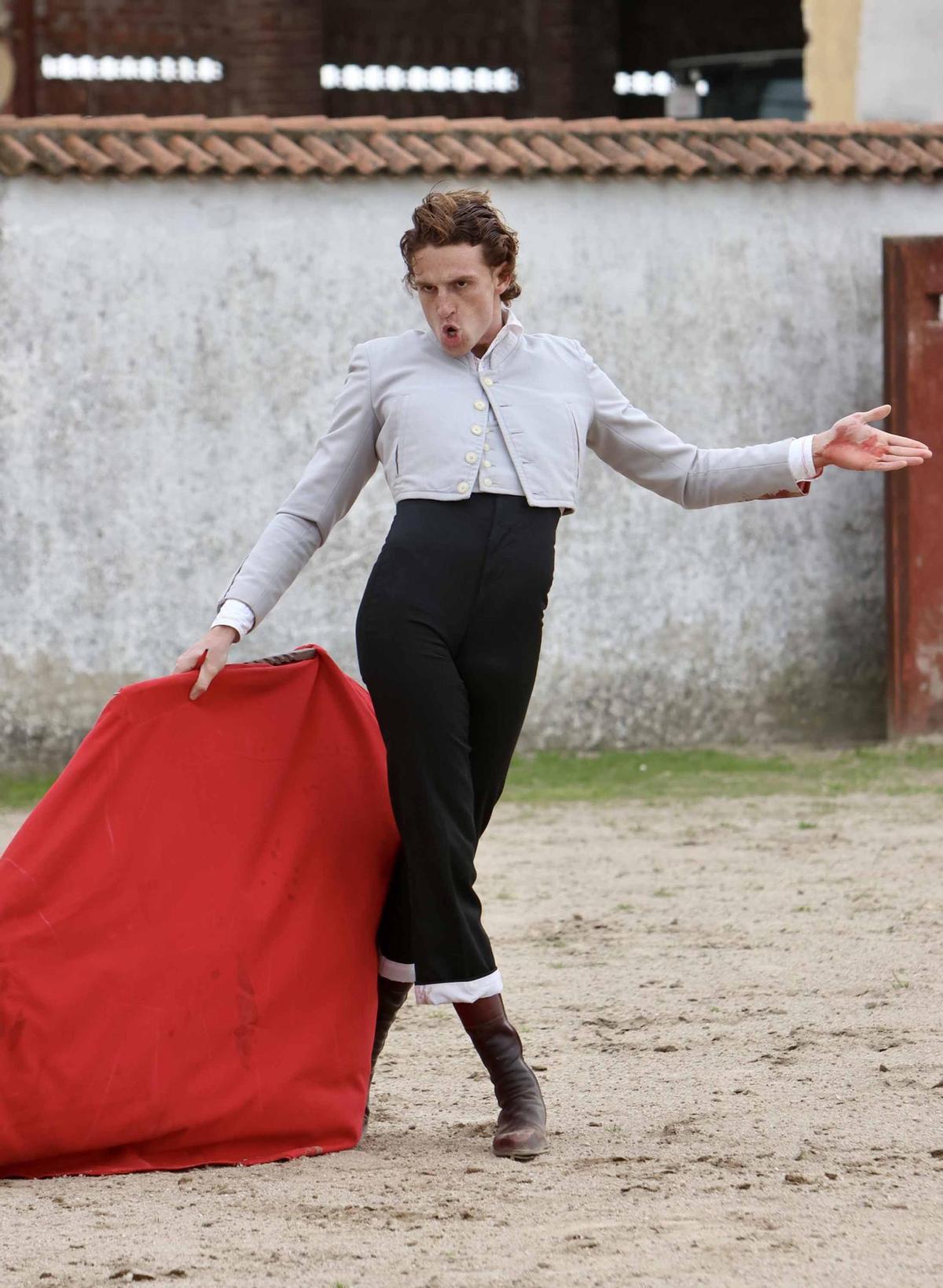 El novillero Borja Escudero estrena apoderado